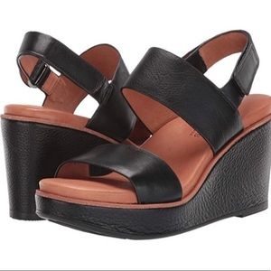 Gentle Souls by Kenneth Cole Sling Back Wedges